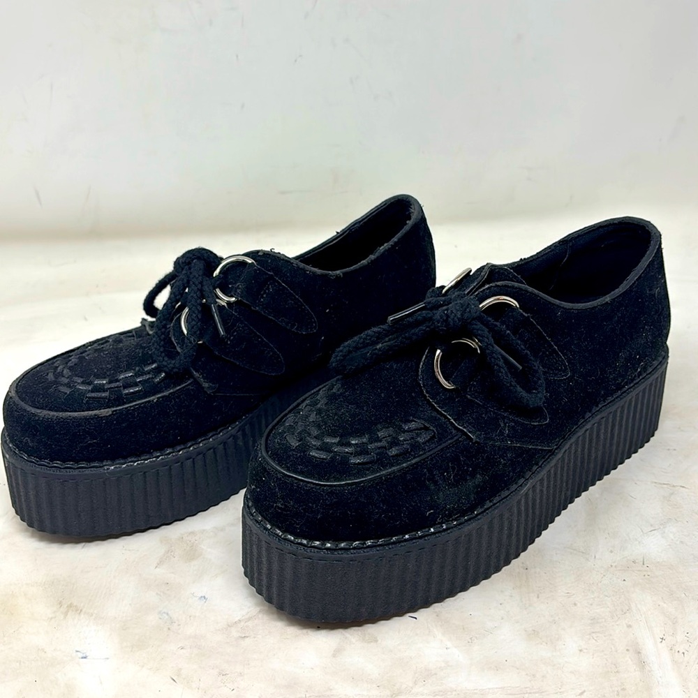 Creepers by truffle